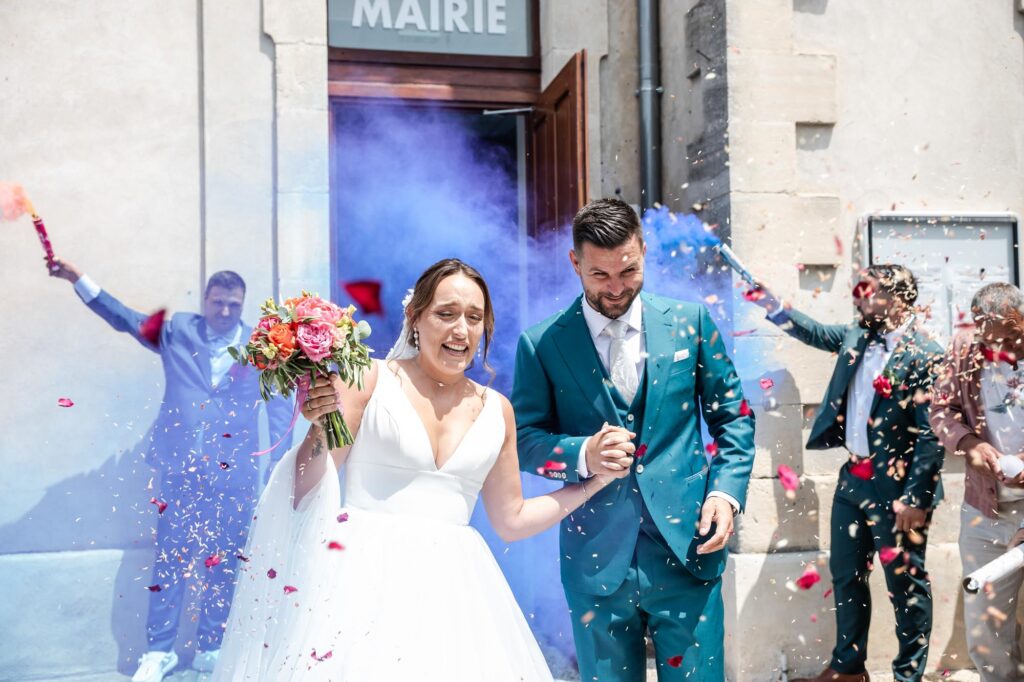 mariage coloré fumigene mairie gard
